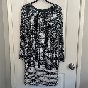 Vince Camuto Long Sleeve Dress Size 8